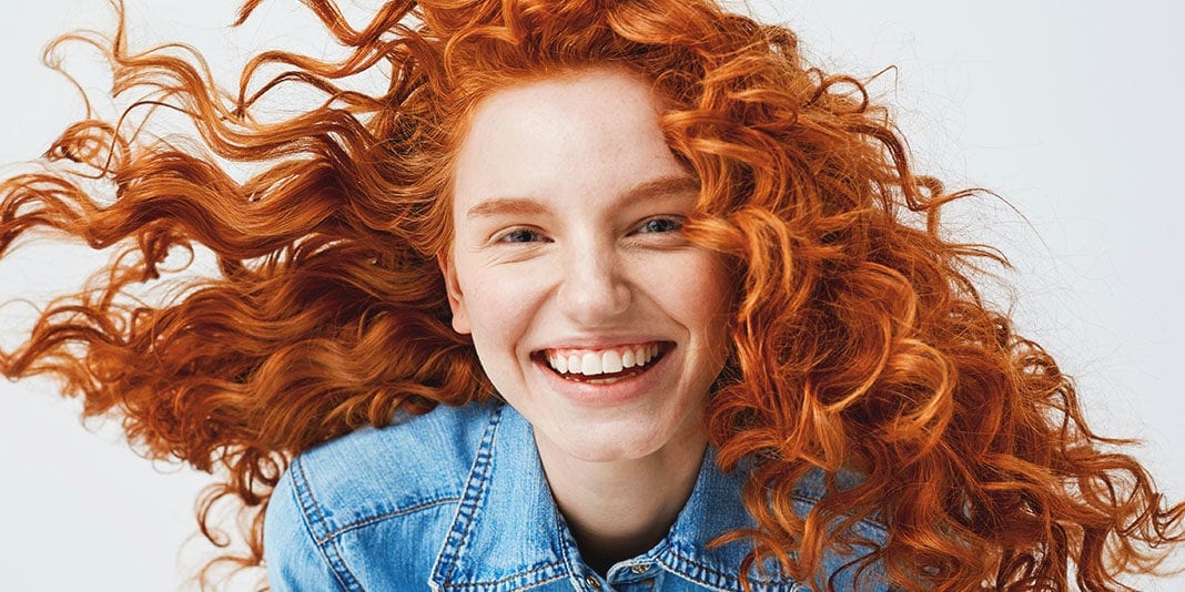 How You Can Enjoy Being Single During the Holidays | YouBeauty