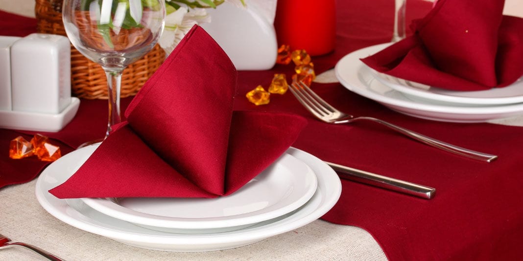 Dinner-Table_H
