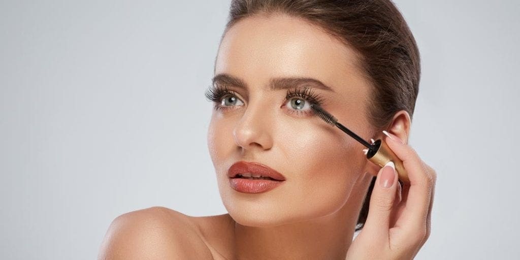 10 of the Best Lash Lengthening Mascaras with RAVE Reviews YouBeauty