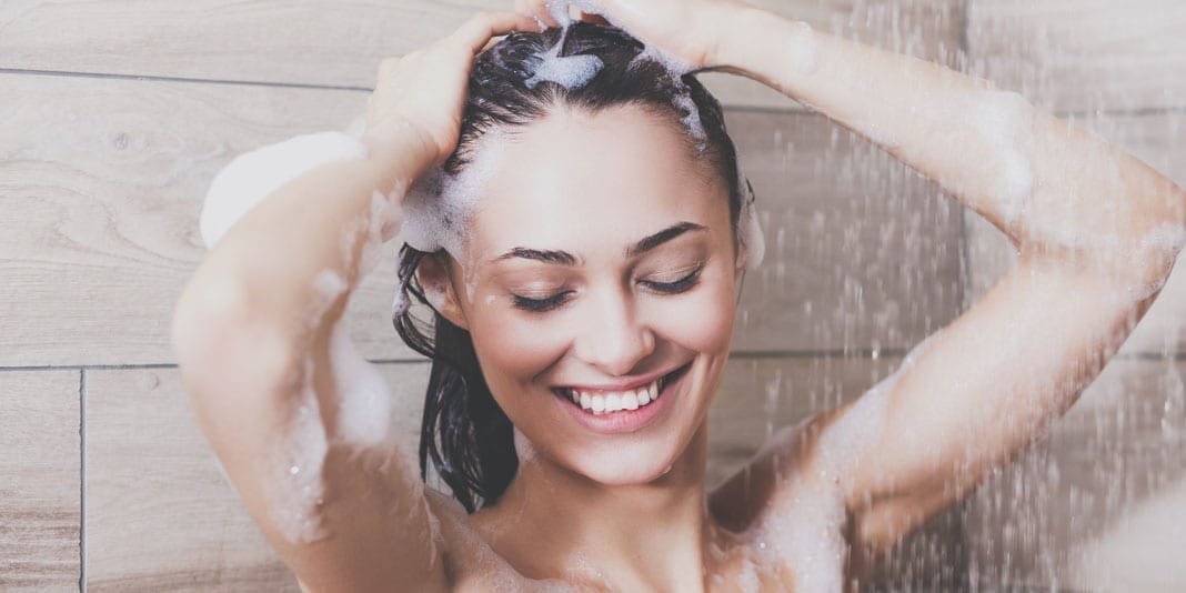 Havoc Lijkt op Oranje Health and beauty benefits of a cold shower – YouBeauty