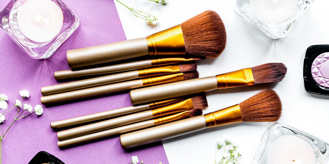 How To Wash And Dry Makeup Brushes